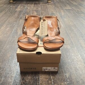 BED|STU Tan Leather Open-Toe Sandals